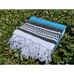 Hand-Crafted Mexican Beach Blanket - Blue