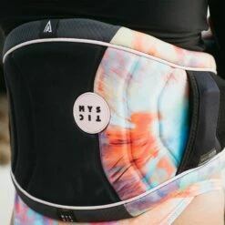 Mystic Dazzled Womens Kiteboarding Waist Harness - Dark Grey Discounts Apply ! 9 Mystic Dazzled Womens Kiteboarding Waist Harness - Dark Grey Discounts Apply ! -KITEBOARDING Shop mystic 2022 dazzled dark grey size 3